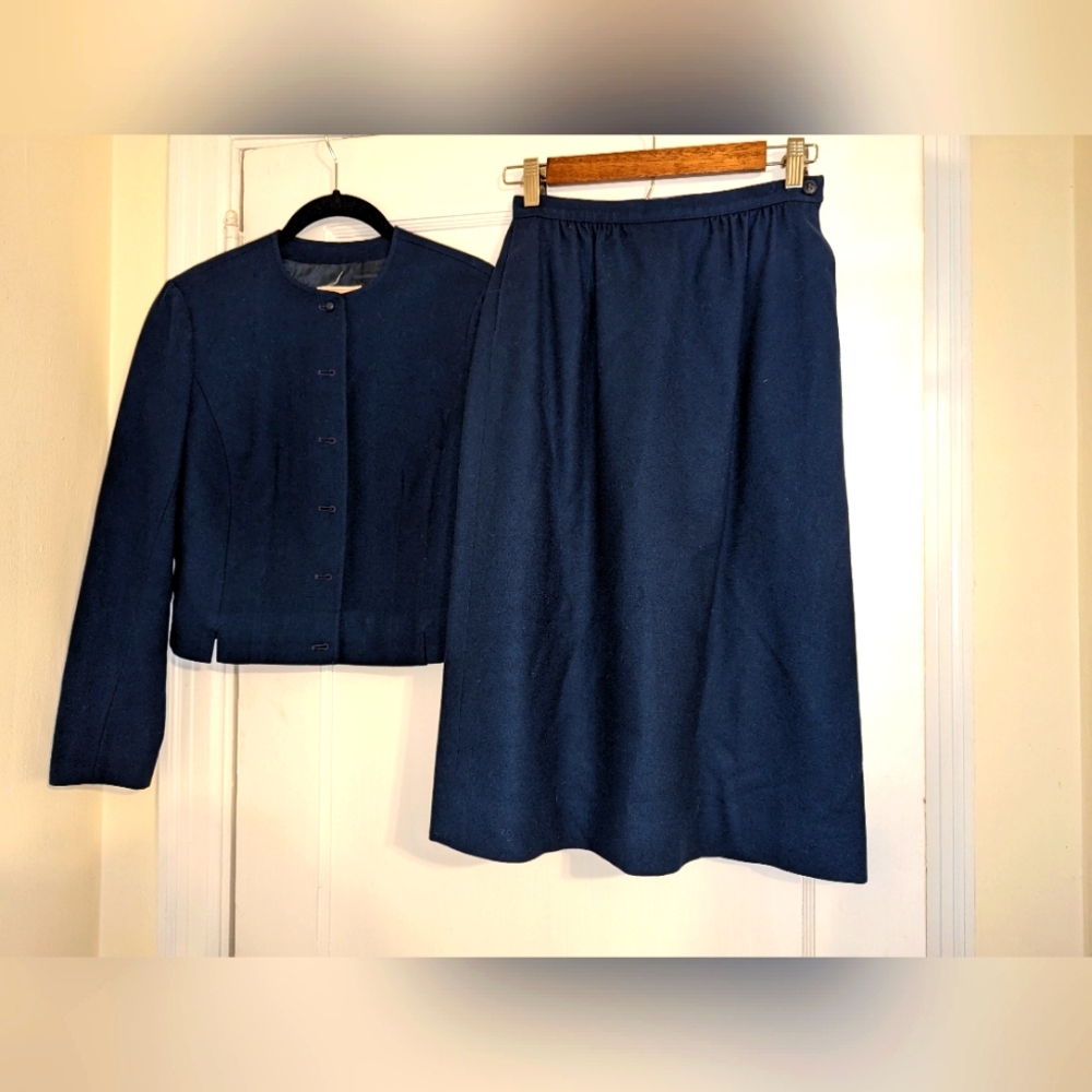 Vintage navy blue wool Pendleton skirt suit set